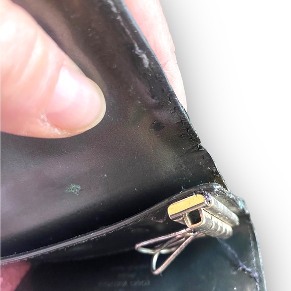 Louis Vuitton key holder - Picture 3 of 6